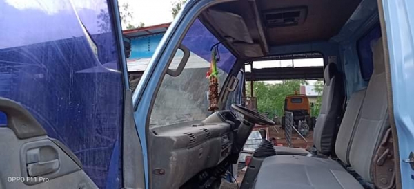 ISUZU NPR 120 พร้อมหลังคาโดยสารและอุปกรณ์ เครื่องดี ครัชชีสวย ภาษีเต็ม เอกสารพร้อม