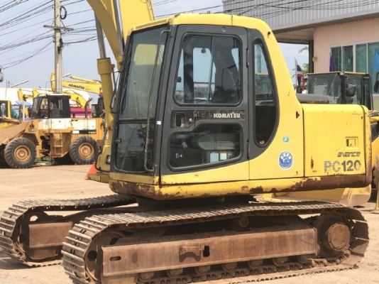 ขายรถขุด KOMATSU PC120-6 อาร์มพิเศษ นำเข้าเองจากญี่ปุ่น สภาพสวยพร้อมใช้ มีVDOการทำงานครับ