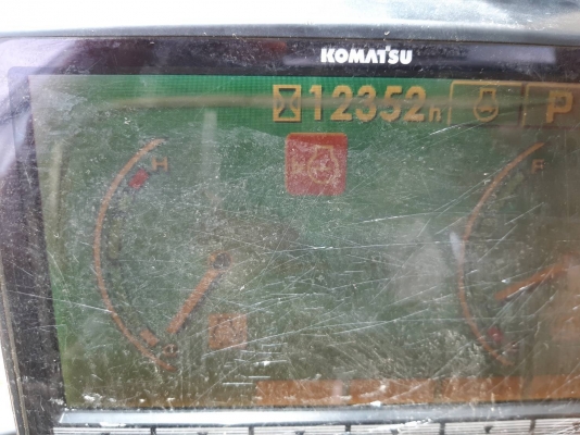 ขายKOMATSU PC200-8 ไมล์12,000 ชม.เอกสารเล่มทะเบียนราคา 1,000,000 ขายKOMATSU PC200-8 ไมล์12,000 ชม.เอกสารเล่มทะเบียนราคา 1,000,000