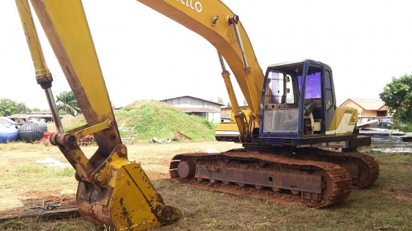 ขายรถแบคโฮ KOBELCO SK200-3 มีทะเบียน