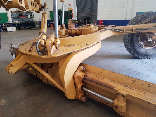 ไม่แพงครับ 140H#APM01235 เครื่องคอมมอนเรล จาก USA รวมติดตั้ง Scarifier ด้านหน้าให้เรียบร้อย ไม่แพงครับ 140H#APM01235 เครื่องคอมมอนเรล จาก USA รวมติดตั้ง Scarifier ด้านหน้าให้เรียบร้อย