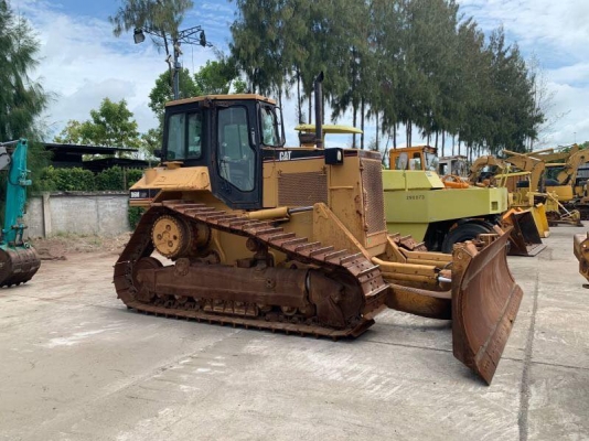 รถดัน D6M 7520 HR รถดัน D6M 7520 HR