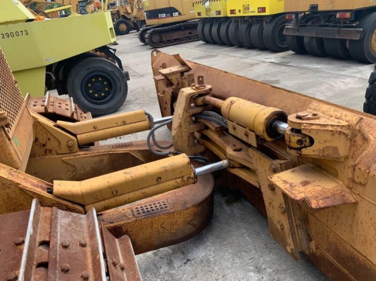 รถดัน D6M 7520 HR รถดัน D6M 7520 HR