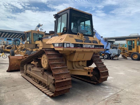 รถดัน D6M 7520 HR รถดัน D6M 7520 HR