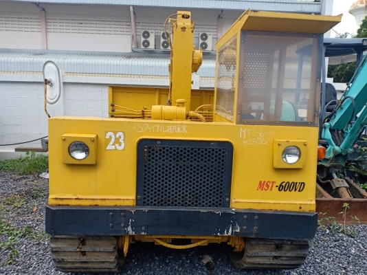 รถCrawler Carrier : MOROOKA :MST-600