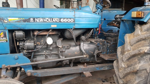 ขายรถไถ FORD 6600 T3 ราคา 245,000 บาท ค่าคอมนอก 5000 บาท ติดต่อ 0861678258 วัตร์