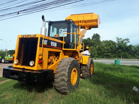 ขายรถ ตักล้อยาง CAT 950B