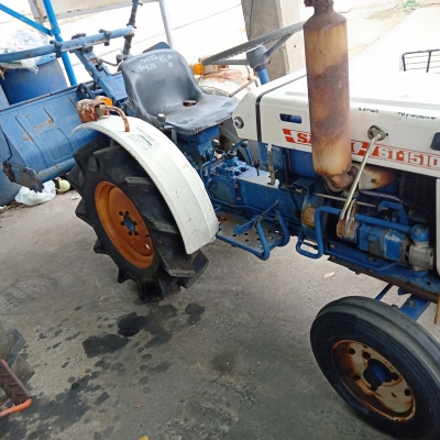 รถไถนั่งขับรถแทรกเตอร์ขนาด 15 แรงเพลาเดียวยี่ห้อ sato รถไถนั่งขับรถแทรกเตอร์ขนาด 15 แรงเพลาเดียวยี่ห้อ sato