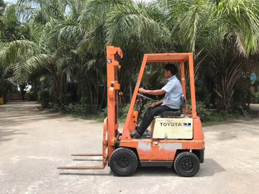 ขายFORKLIFT TOTOTA รุ่นFG07(700kg.)คล่องตัวมาก สวยเดิมจากญี่ปุ่น ยังไม่เคยใช้ในไทย 68,000เท่านั้น!!