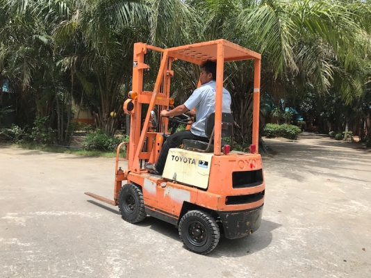 ขายFORKLIFT TOTOTA รุ่นFG07(700kg.)คล่องตัวมาก สวยเดิมจากญี่ปุ่น ยังไม่เคยใช้ในไทย 68,000เท่านั้น!!