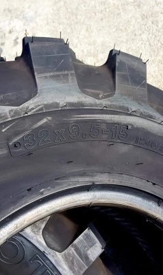 ขายยางลุยๆ 32" ขอบ 15 ยางใหม่ปี 17 ถูกๆ
