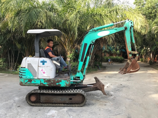 ขายแบคโฮIHI 25Jพิมพ์นิยมเก่านอก100\%PC30(คอนโทลน้ำมัน)แน่นๆ เดิมจากญี่ปุ่น ทำงานสมบูรณ์ทุกระบบ รับรองไม่ผิดหวัง 290,000 เท่านั้น!!