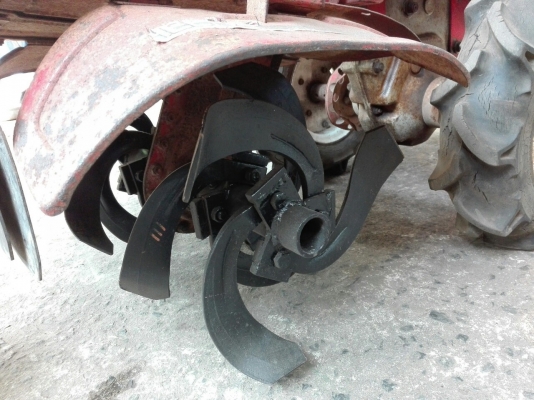 รถพรวนดิน 10แรง HELPER JAPAN 4จังหวะ เครื่องเบนซิน