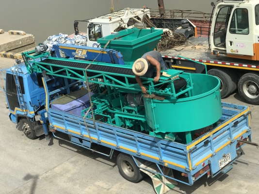 ขายเครื่องอัดอิฐบล๊อกใหม่และมือ2