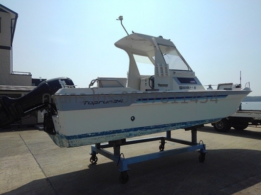 119 เรือตกปลาญี่ปุ่นเดินรอบลำ24ฟุต YANMAR TOPRUN24 เครื่องเอาท์บอร์ด90แรง โฟร์