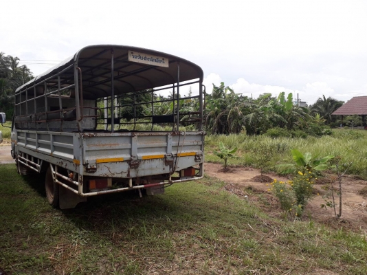 Isuzu NPR120