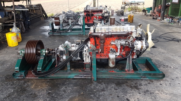 ขายเครื่องยนต์hino eh700พร้อมเกียร์ พร้อมแท่น