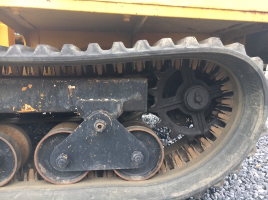 Morooka MST600 รถแทรคเตอร์ นำเข้าจากญี่ปุ่น โทร. 080-6565422 (หนิง)