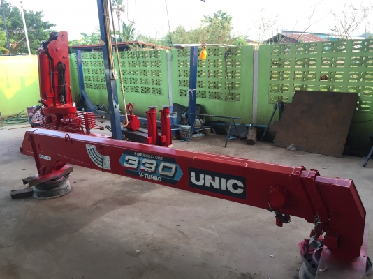 ขายเครนUNIC 330ตัน