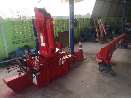 ขายเครนUNIC 330ตัน