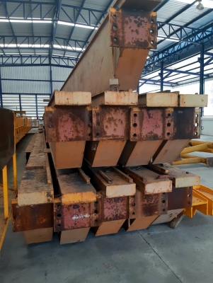 ขาย กล่องเครนขนาด 5 ตัน ยาว 20 เมตร 5 ชุด ขนาด 25 ตัน ยาว 24 เมตร 2 ชุด ราคา 1.4 ล้านบาท