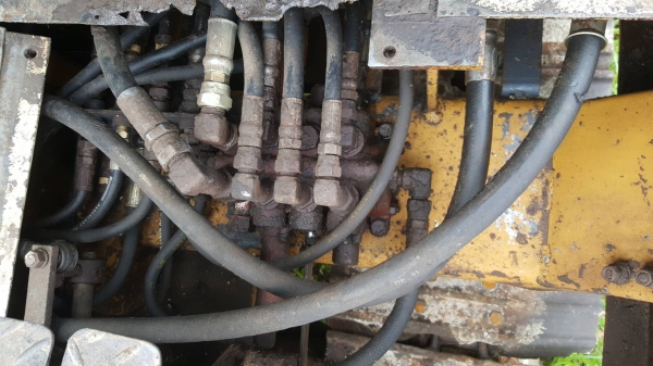 ขาย แบคโฮ MITSUBISHI MS40 รถใช้งานได้ปกติ ราคาต่อรองได้