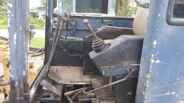 ขาย แบคโฮ MITSUBISHI MS40 รถใช้งานได้ปกติ ราคาต่อรองได้