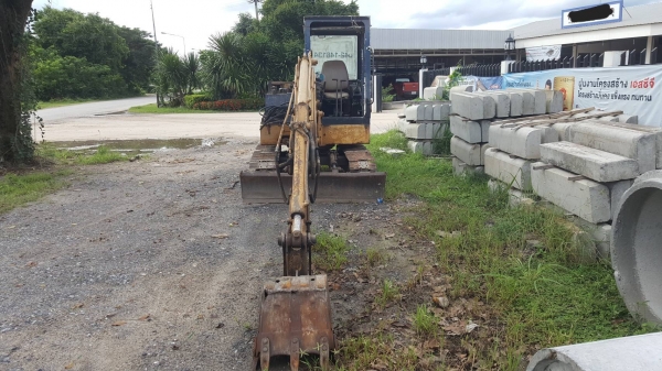 ขาย แบคโฮ MITSUBISHI MS40 รถใช้งานได้ปกติ ราคาต่อรองได้