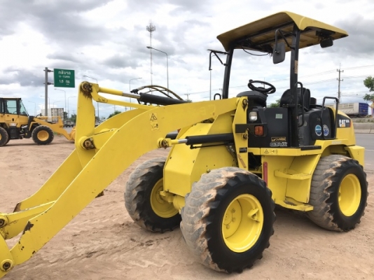 ขายรถตักล้อยาง CAT 903B (เทียบเท่า WA50) แขนยาวพิเศษ นำเข้าเองจากญี่ปุ่น สภาพพร้อมใช้ มีVDOการทำงานครับ