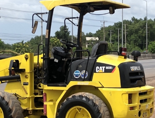 ขายรถตักล้อยาง CAT 903B (เทียบเท่า WA50) แขนยาวพิเศษ นำเข้าเองจากญี่ปุ่น สภาพพร้อมใช้ มีVDOการทำงานครับ