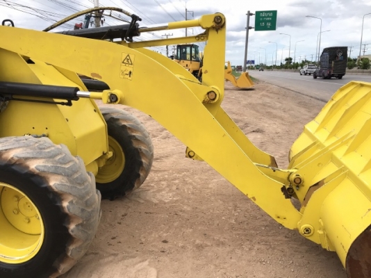ขายรถตักล้อยาง CAT 903B (เทียบเท่า WA50) แขนยาวพิเศษ นำเข้าเองจากญี่ปุ่น สภาพพร้อมใช้ มีVDOการทำงานครับ