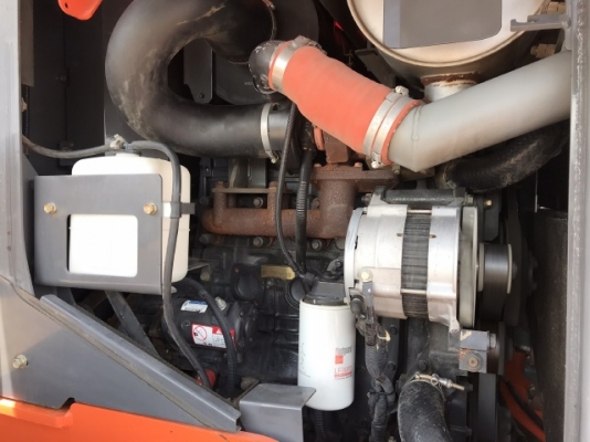 ขายรถตักล้อยาง HITACHI ZW150 (เทียบเท่า WA270-6) ปี 2013 นำเข้าเองจากญี่ปุ่น สวยพร้อมใช้ มีVDOการทำงานครับ