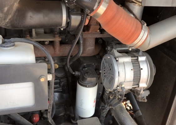 ขายรถตักล้อยาง HITACHI ZW150 (เทียบเท่า WA270-6) ปี 2013 นำเข้าเองจากญี่ปุ่น สวยพร้อมใช้ มีVDOการทำงานครับ