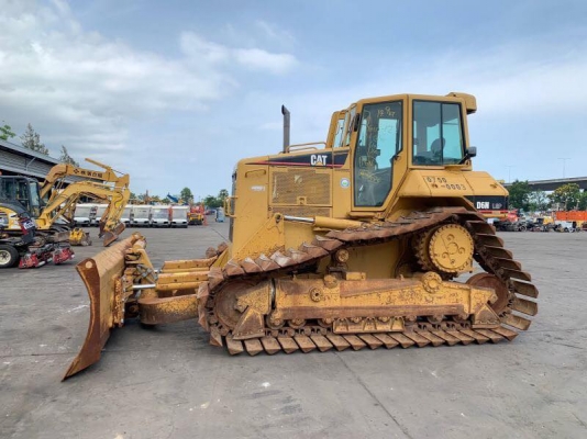 รถดัน BULLDOZER CATERPILLAR D6N รถดัน BULLDOZER CATERPILLAR D6N