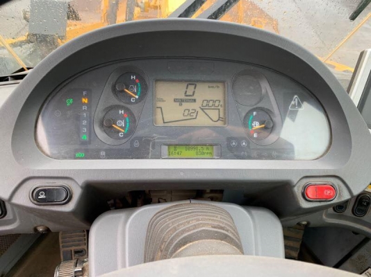 รถตัก Komatsu WA320-6 10981 HR รถตัก Komatsu WA320-6 10981 HR