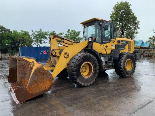 รถตัก Komatsu WA320-(7) 16973HR รถตัก Komatsu WA320-(7) 16973HR