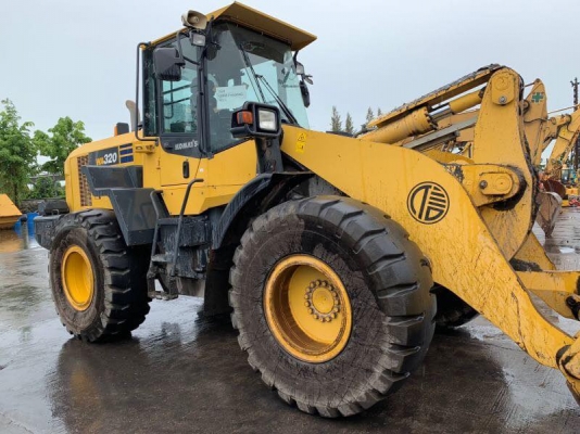 รถตัก Komatsu WA320-(7) 16973HR รถตัก Komatsu WA320-(7) 16973HR