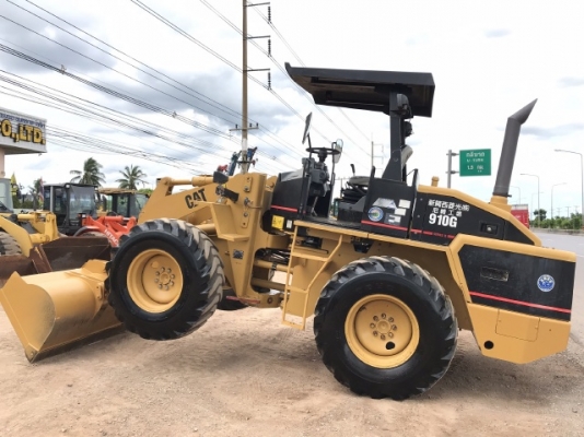 ขายรถตักล้อยาง CAT 910G (5,XXX ชั่วโมง) นำเข้าเองจากญี่ปุ่น สภาพพร้อมใช้ มีVDOการทำงานครับ