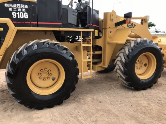 ขายรถตักล้อยาง CAT 910G (5,XXX ชั่วโมง) นำเข้าเองจากญี่ปุ่น สภาพพร้อมใช้ มีVDOการทำงานครับ