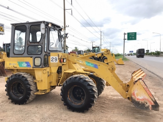 ขายรถตักล้อยาง FURUKAWA FL50-1 (เทียบเท่า WA50) (3,XXX ชั่วโมง) นำเข้าเองจากญี่ปุ่น สภาพพร้อมใช้ มีVDOการทำงานครับ