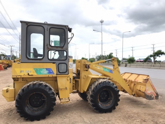 ขายรถตักล้อยาง FURUKAWA FL50-1 (เทียบเท่า WA50) (3,XXX ชั่วโมง) นำเข้าเองจากญี่ปุ่น สภาพพร้อมใช้ มีVDOการทำงานครับ