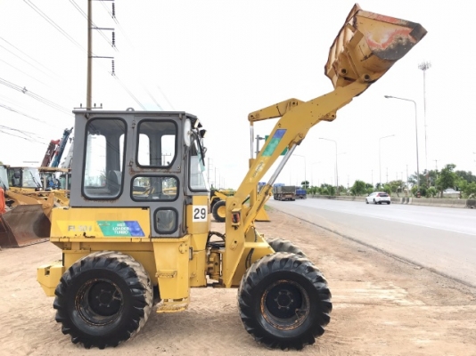 ขายรถตักล้อยาง FURUKAWA FL50-1 (เทียบเท่า WA50) (3,XXX ชั่วโมง) นำเข้าเองจากญี่ปุ่น สภาพพร้อมใช้ มีVDOการทำงานครับ