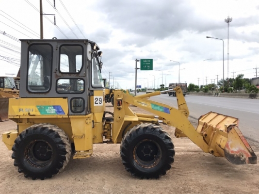 ขายรถตักล้อยาง FURUKAWA FL50-1 (เทียบเท่า WA50) (3,XXX ชั่วโมง) นำเข้าเองจากญี่ปุ่น สภาพพร้อมใช้ มีVDOการทำงานครับ