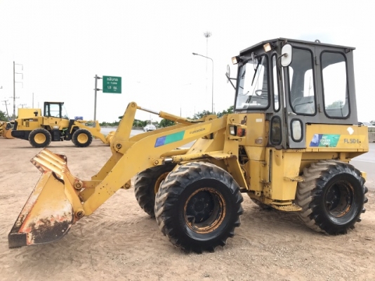 ขายรถตักล้อยาง FURUKAWA FL50-1 (เทียบเท่า WA50) (3,XXX ชั่วโมง) นำเข้าเองจากญี่ปุ่น สภาพพร้อมใช้ มีVDOการทำงานครับ