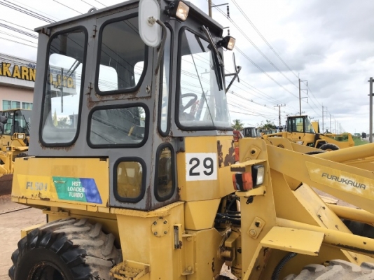 ขายรถตักล้อยาง FURUKAWA FL50-1 (เทียบเท่า WA50) (3,XXX ชั่วโมง) นำเข้าเองจากญี่ปุ่น สภาพพร้อมใช้ มีVDOการทำงานครับ