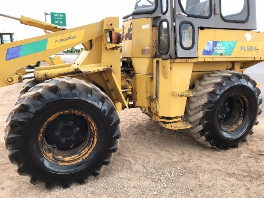 ขายรถตักล้อยาง FURUKAWA FL50-1 (เทียบเท่า WA50) (3,XXX ชั่วโมง) นำเข้าเองจากญี่ปุ่น สภาพพร้อมใช้ มีVDOการทำงานครับ