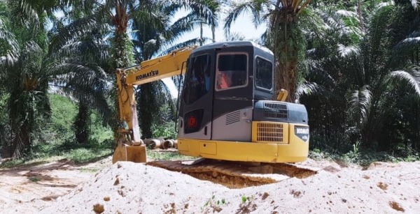 ขายKOMATSU PC78US เอกสารเล่มทะเบียนราคา 650,000 ขายKOMATSU PC78US เอกสารเล่มทะเบียนราคา 650,000