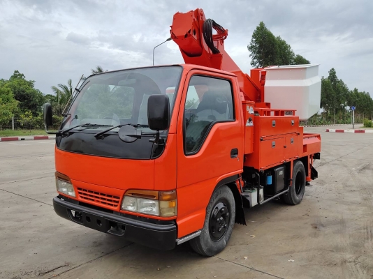 ขายรถกระเช้าความสูง 10 เมตร