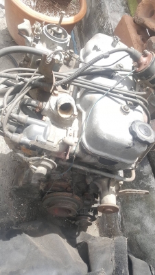 ขายเครื่องยนต์มาสด้าแฟมิเลีย 1400ซีซี 6000บาท