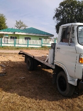 รถเทเลอร์พร้อมใช้งานฮีโน่ KM310 เครื่องDQ100 110 แรง รถเทเลอร์พร้อมใช้งานฮีโน่ KM310 เครื่องDQ100 110 แรง